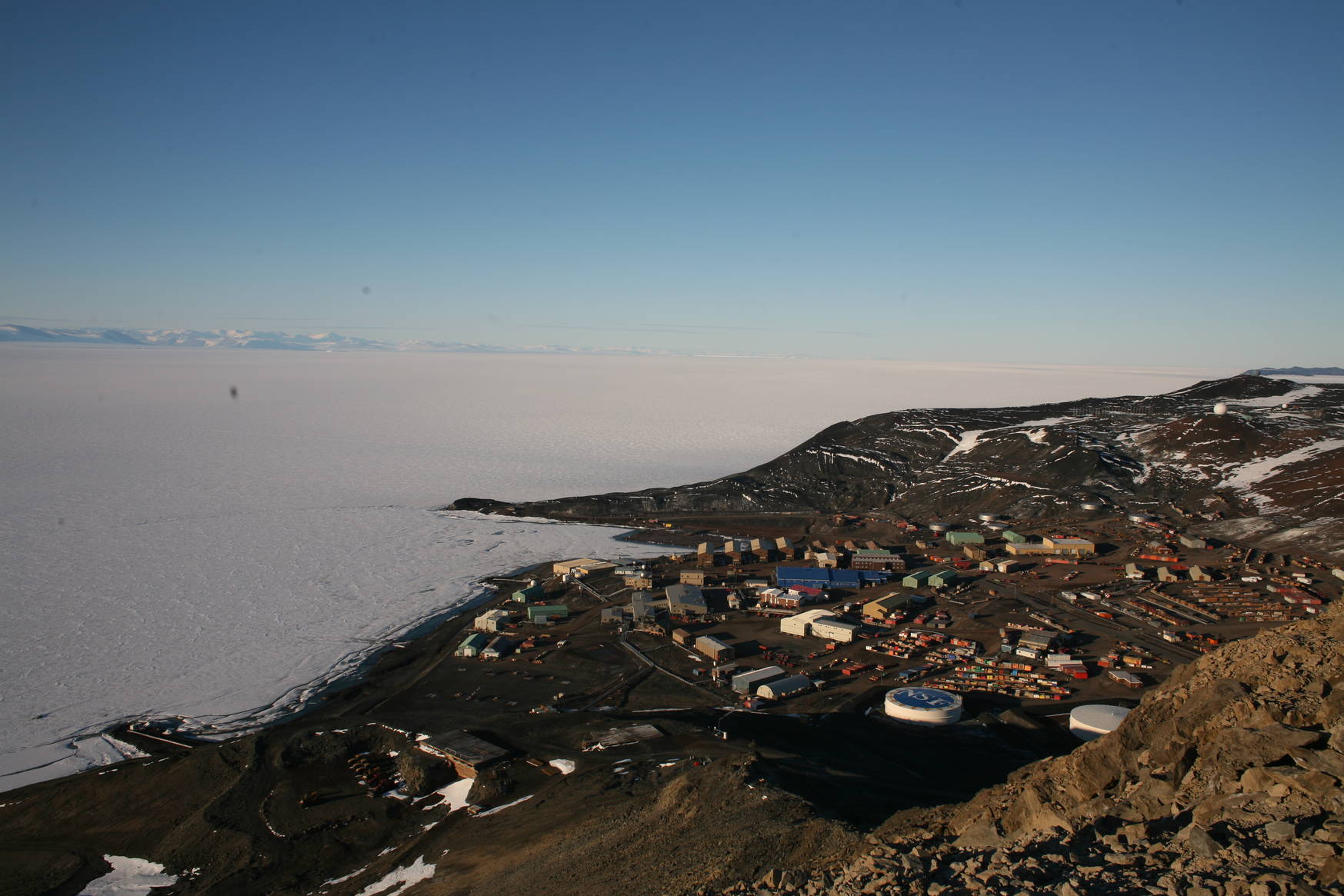 The station seen from the nearby <em>Observation Hill</em>