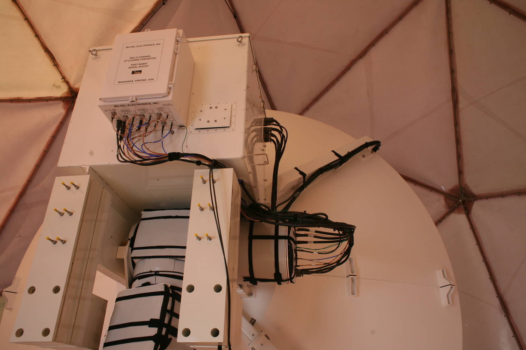 Close-up of the elevation motor and antenna electronics.