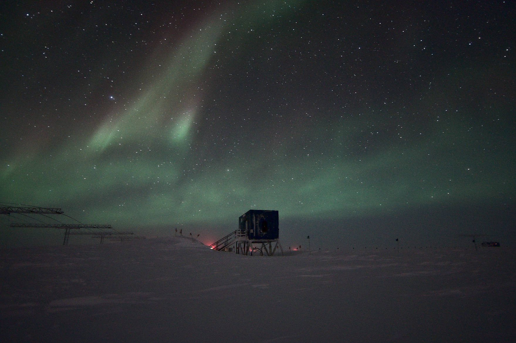 The south pole SuperDARN data acquisition centre